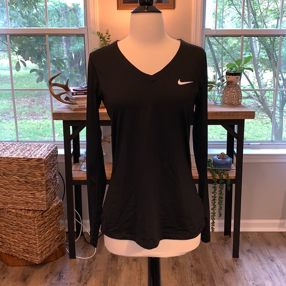 Nike Pro Lightweight VNeck Long Sleeve